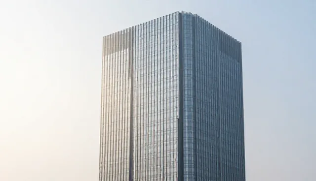 办公用品套装分销策略：性能与适用条件的对比分析